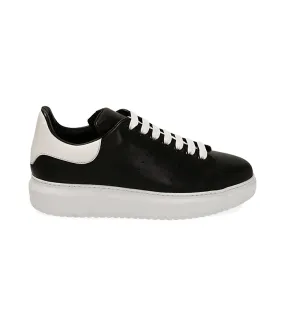 Sneakers nero/bianco in pelle